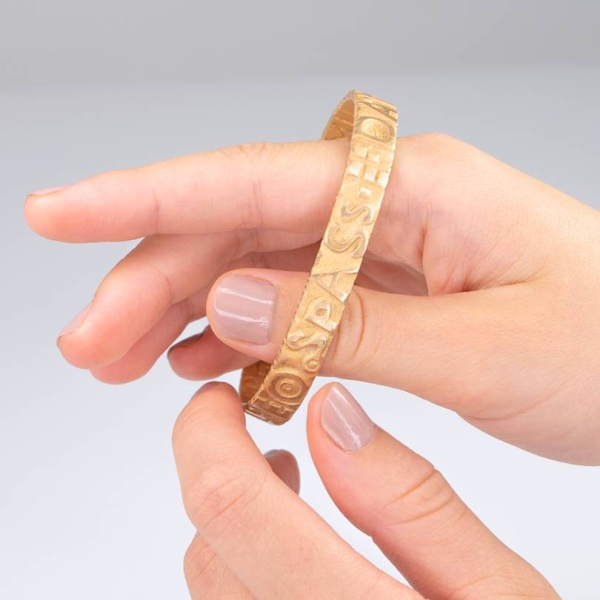 Armband aus Bronzeclay